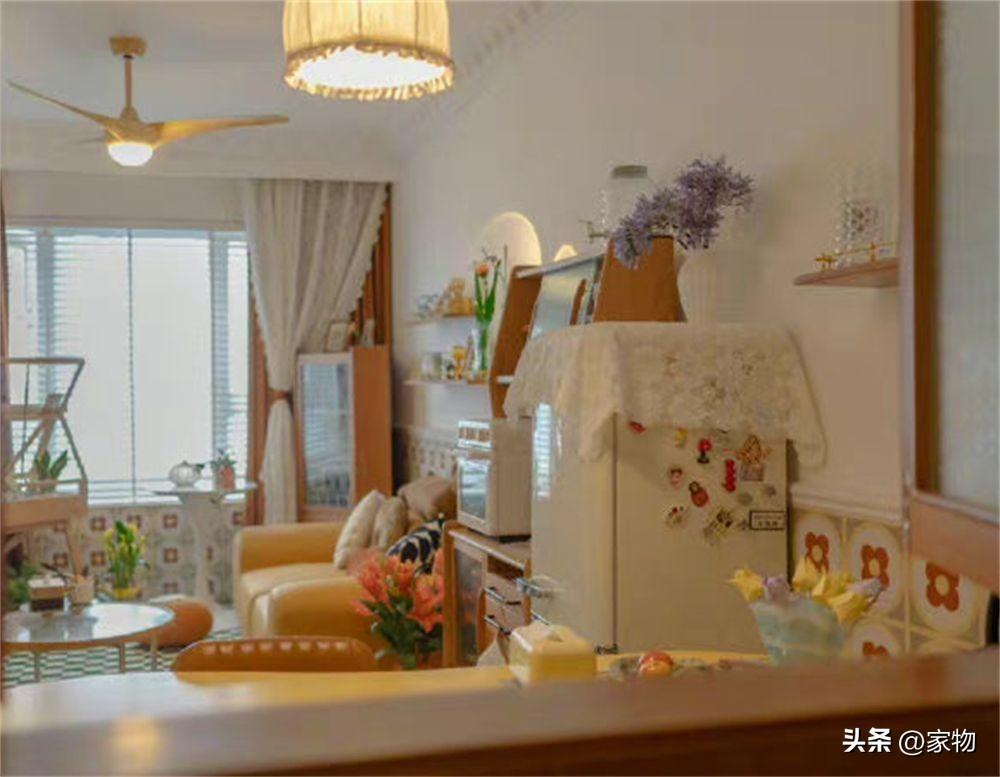 她曬出75㎡小家復(fù)古風(fēng)裝修：廚房?jī)?nèi)窗+拱門(mén)元素，真的太會(huì)布置了
